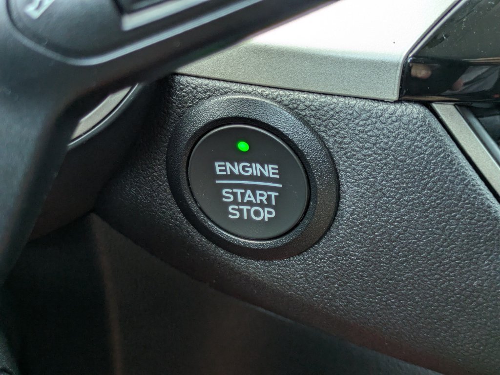 Certified 2022 Ford Escape SE FWD image 30