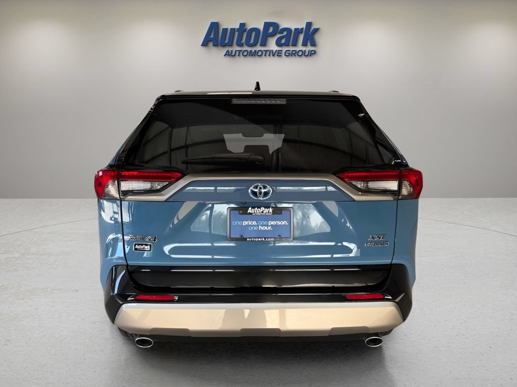 Used 2024 Toyota RAV4 XSE w/ Weather Package AWD/4WD image 6