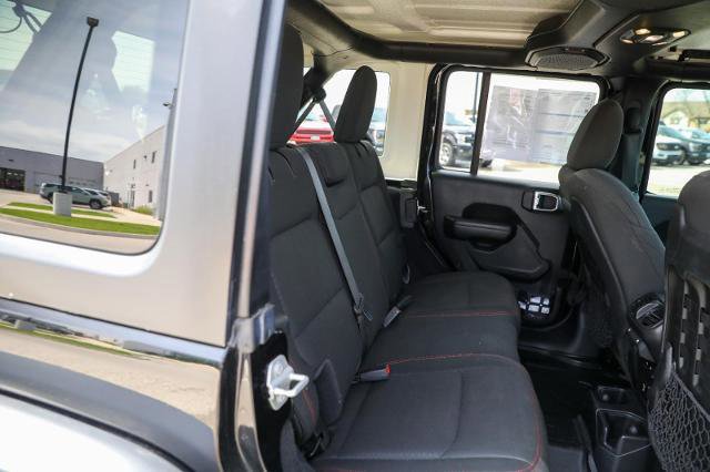 Used 2020 Jeep Wrangler Unlimited Rubicon w/ Dual Top Group AWD/4WD image 33
