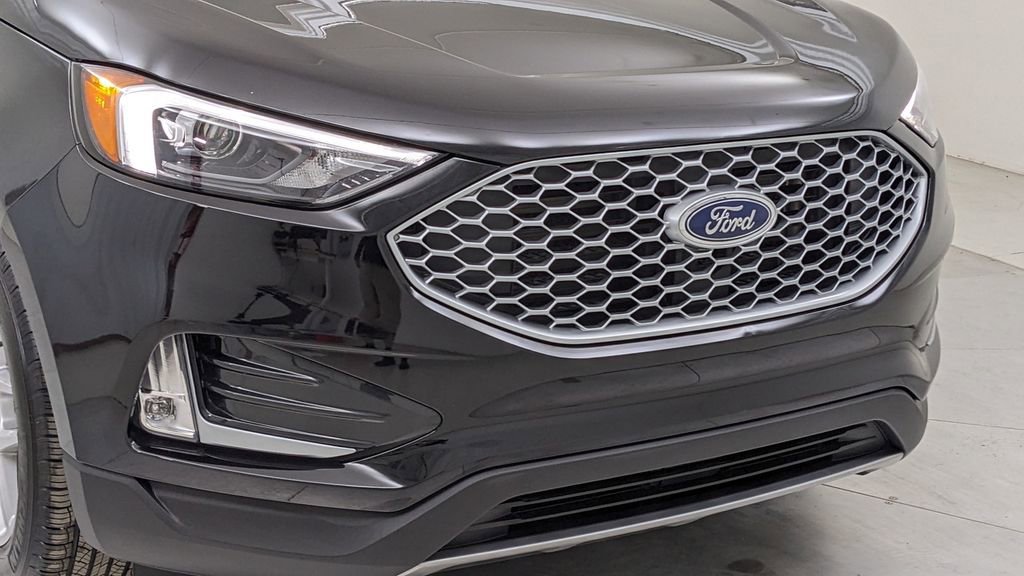 Certified 2024 Ford Edge SEL w/ Convenience Package AWD/4WD image 38