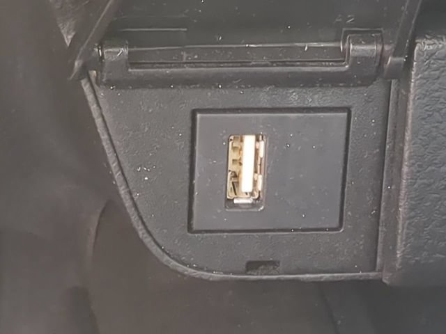 Used 2022 Toyota Camry SE FWD image 22