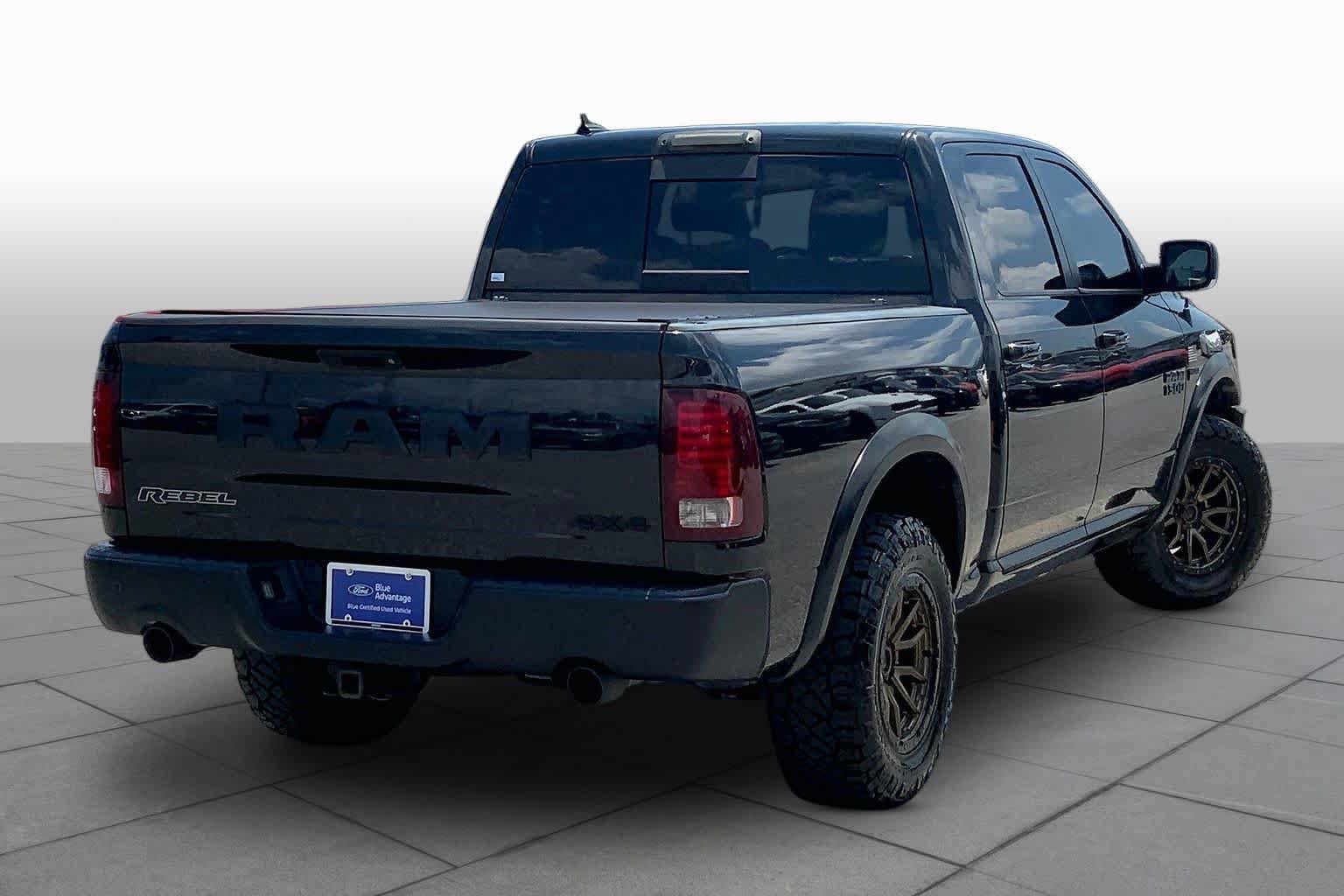 Used 2017 RAM 1500 Rebel w/ Luxury Group AWD/4WD image 13