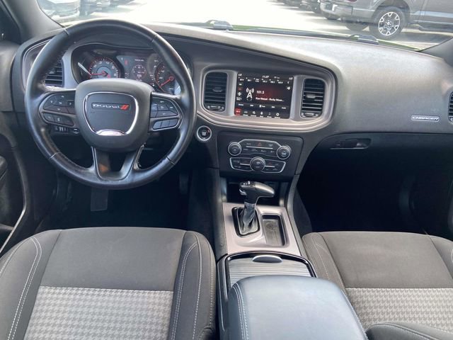 Used 2023 Dodge Charger SXT w/ Blacktop Package AWD/4WD image 14