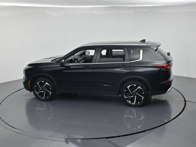 Used 2024 Mitsubishi Outlander SE AWD/4WD image 48