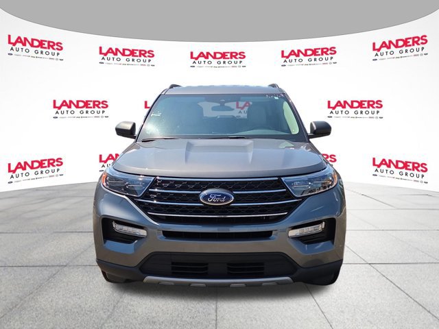 Certified 2023 Ford Explorer XLT w/ Equipment Group 202A RWD image 8