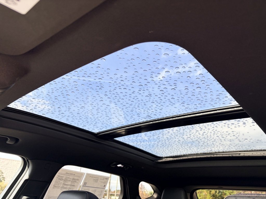 Used 2020 Chevrolet Blazer RS image 36