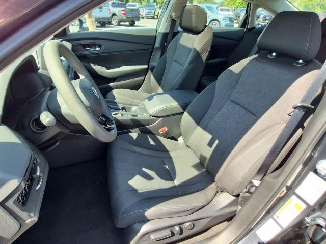 Used 2023 Honda Accord EX image 10