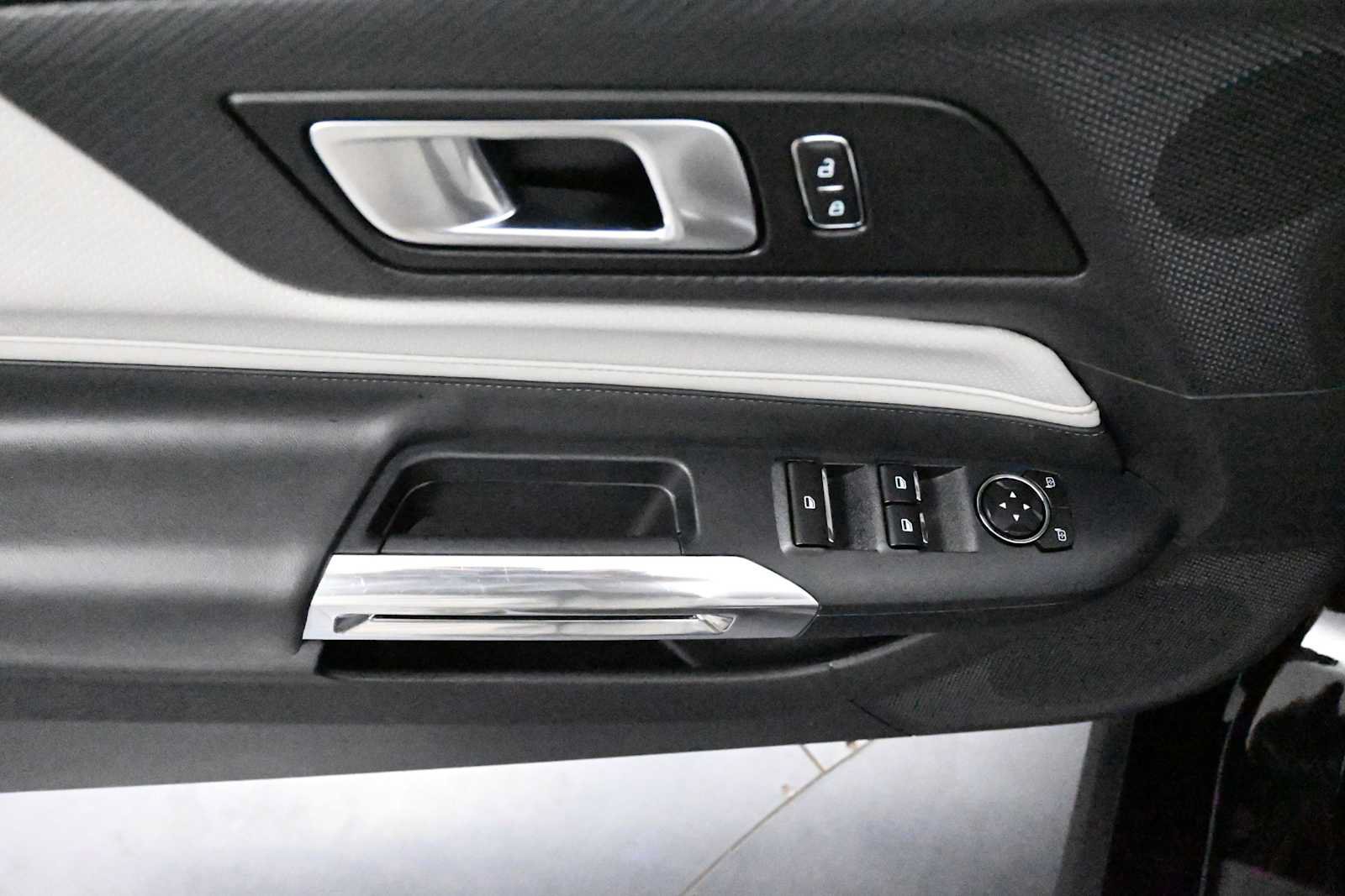 Certified 2025 Ford Mustang Premium RWD image 18