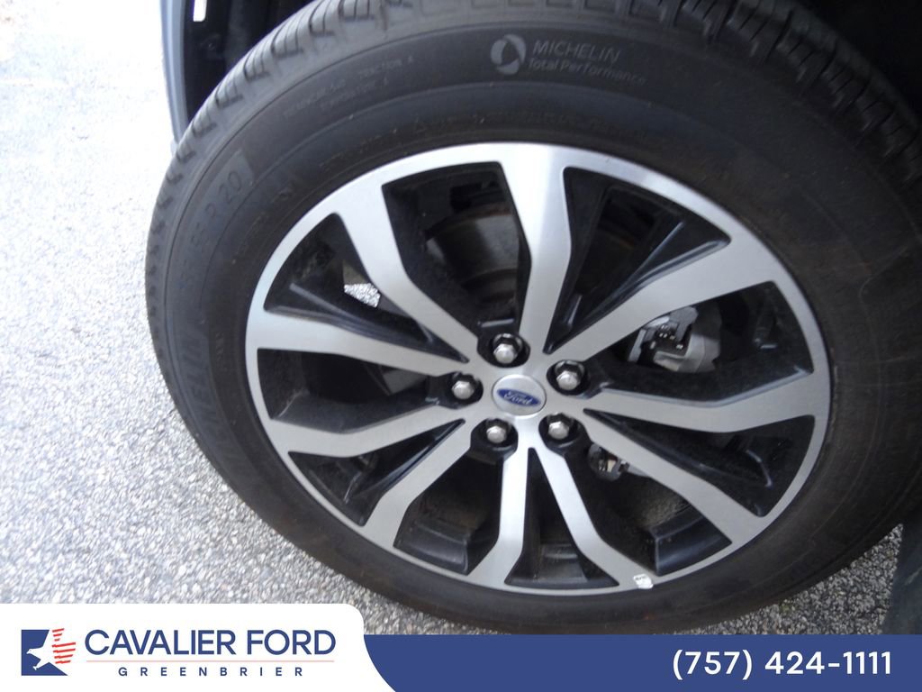 Certified 2025 Ford Explorer ST-Line AWD/4WD image 41