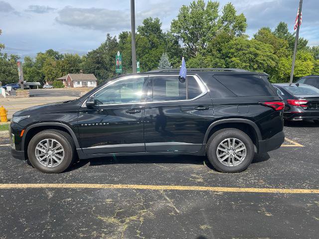 Used 2023 Chevrolet Traverse LT w/ LPO, Floor Liner Package AWD/4WD image 8