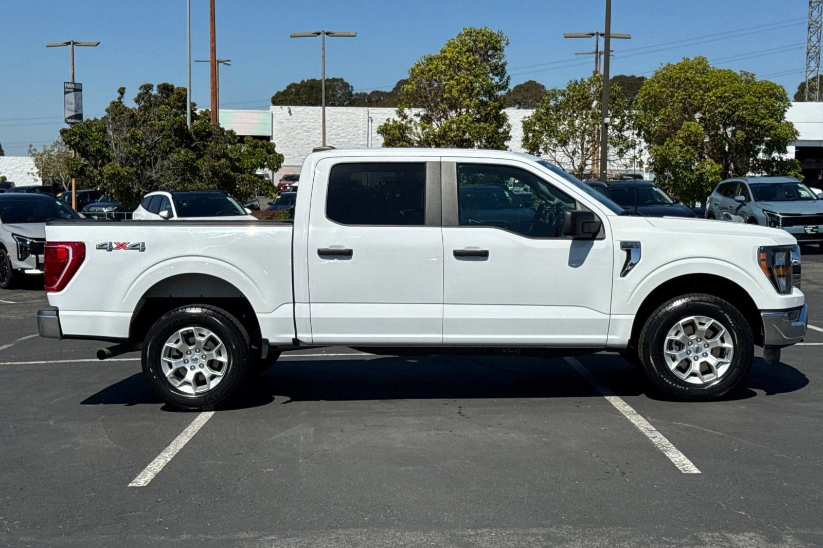 Certified 2023 Ford F150 XLT image 6