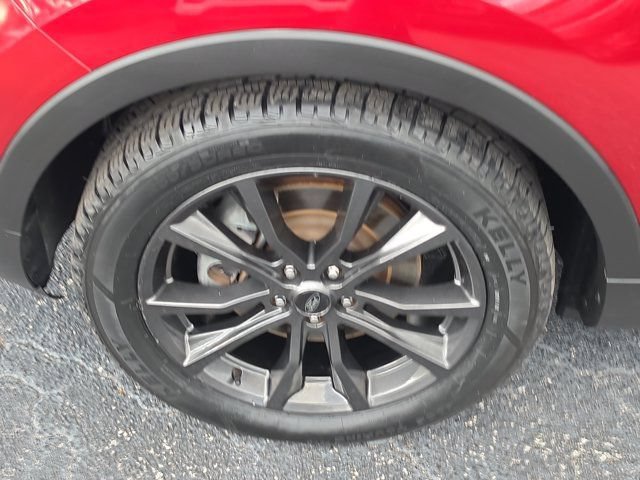 Certified 2019 Ford Explorer XLT w/ Equipment Group 202A FWD image 11