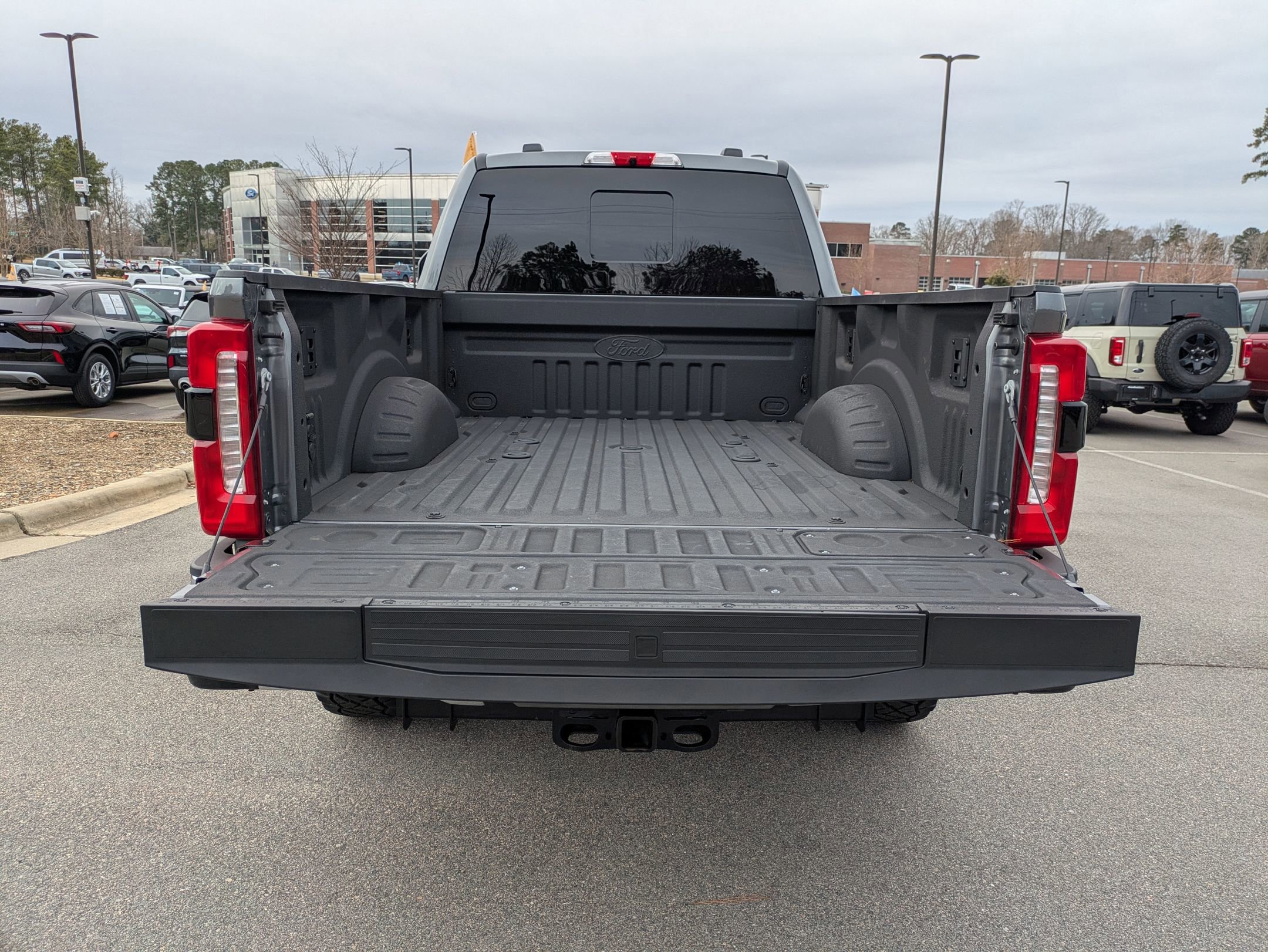 Certified 2024 Ford F250 Lariat w/ Lariat Ultimate Package image 39