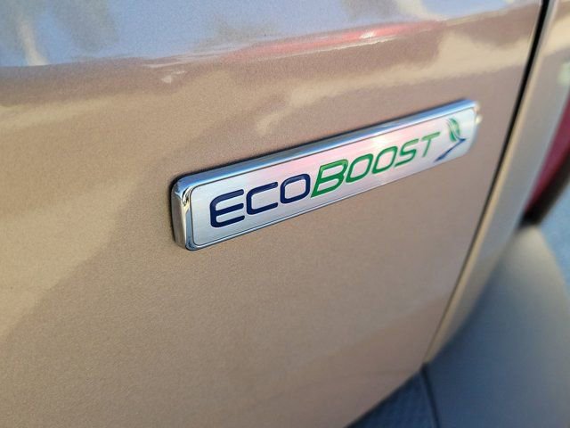 Certified 2020 Ford Escape SEL image 12