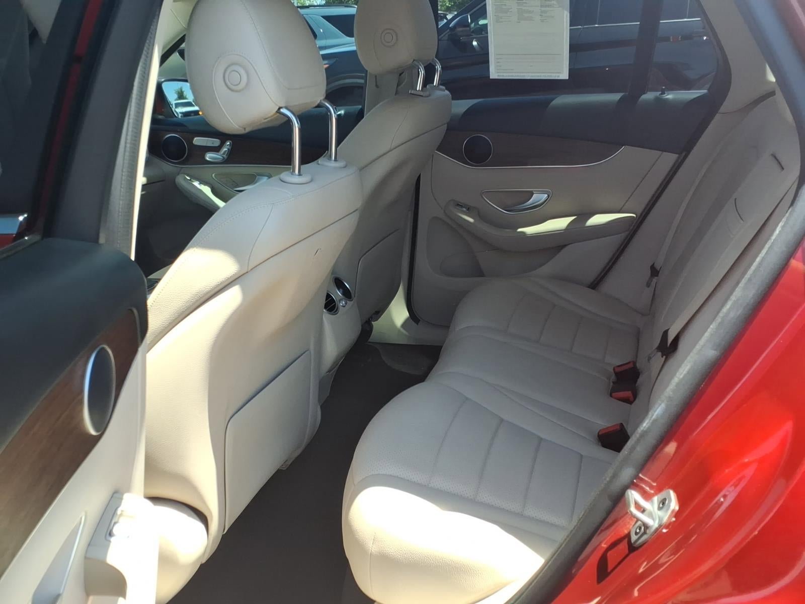 Used 2022 Mercedes-Benz GLC 300 image 17