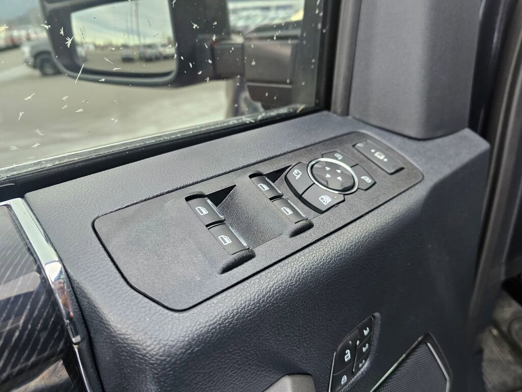 Certified 2022 Ford F350 Platinum w/ Tremor Off-Road Package image 20