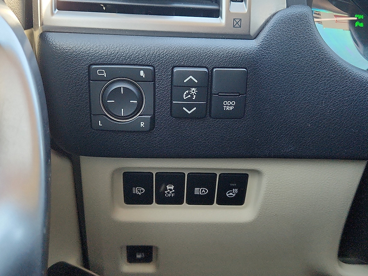 Used 2023 Lexus GX 460 Premium AWD/4WD image 26