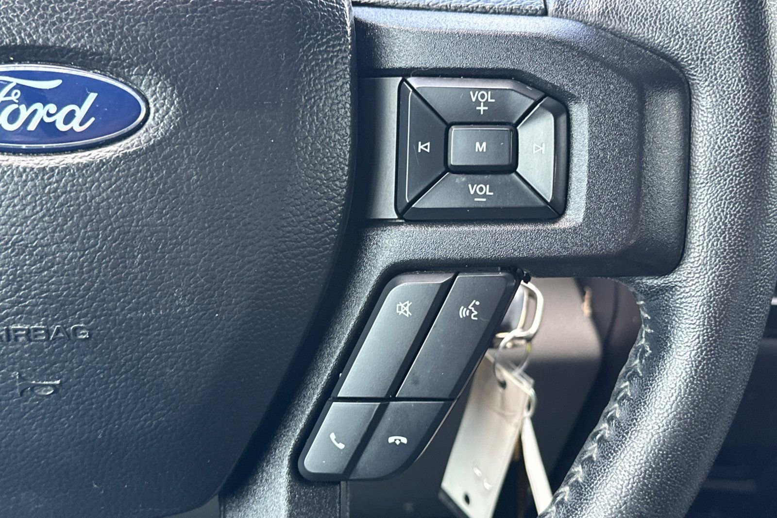 Certified 2020 Ford F150 XLT w/ Equipment Group 302A Luxury RWD image 24