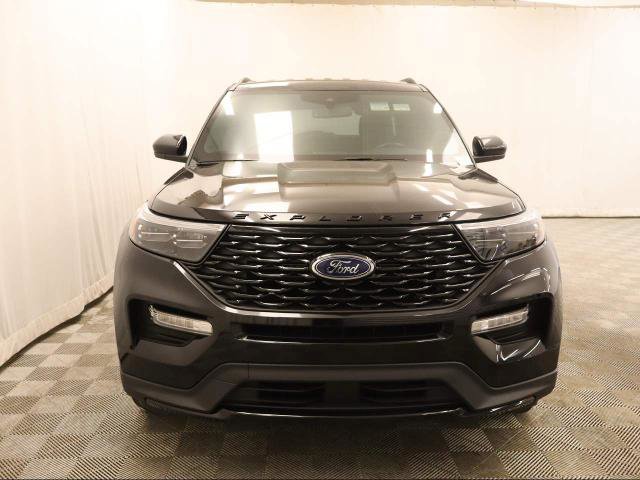 Certified 2023 Ford Explorer ST-Line w/ Class IV Trailer Tow Package