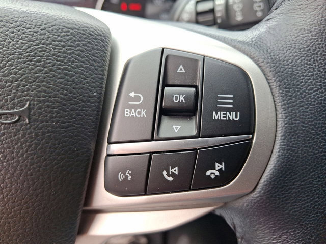 Certified 2022 Ford Explorer XLT w/ Equipment Group 202A image 18