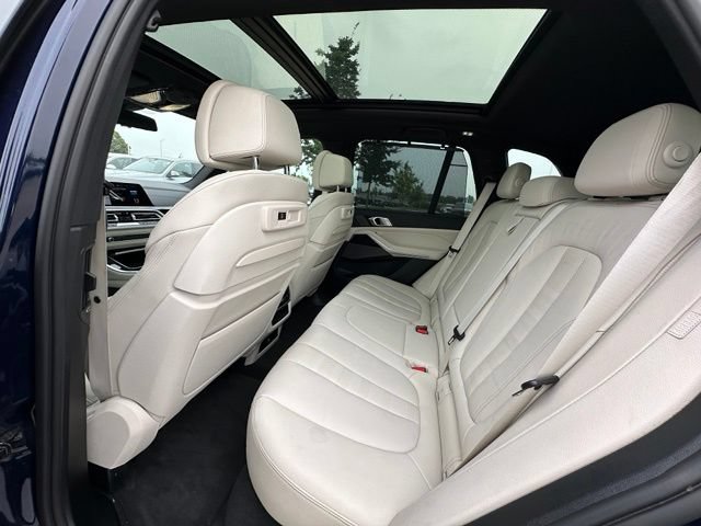 Used 2022 BMW X5 M50i AWD/4WD image 35