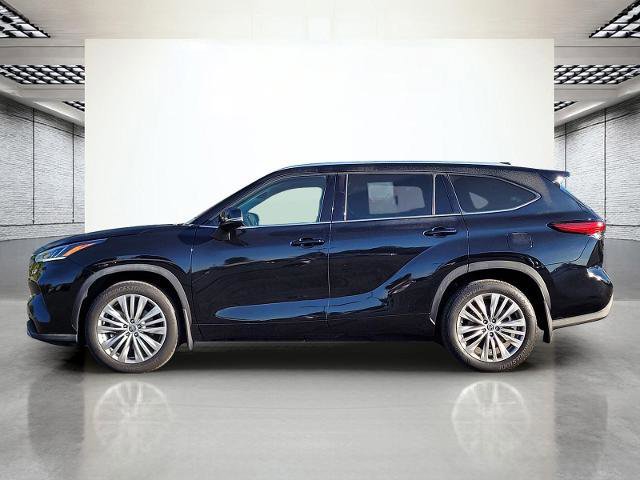 Used 2022 Toyota Highlander Platinum image 7