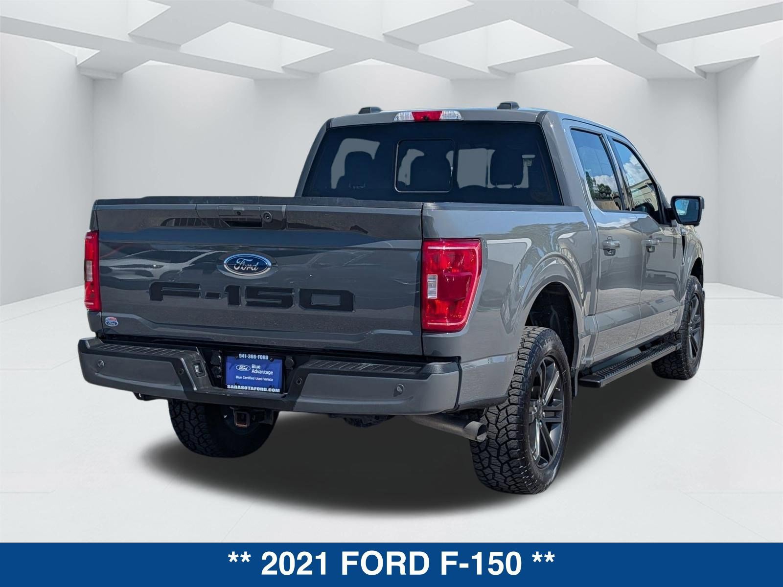 Certified 2021 Ford F150 XLT w/ Equipment Group 302A High image 4
