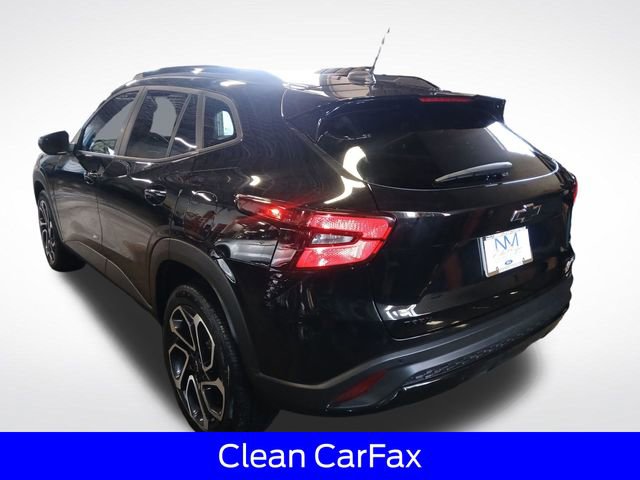 Used 2025 Chevrolet Trax RS w/ Sunroof Package FWD image 7