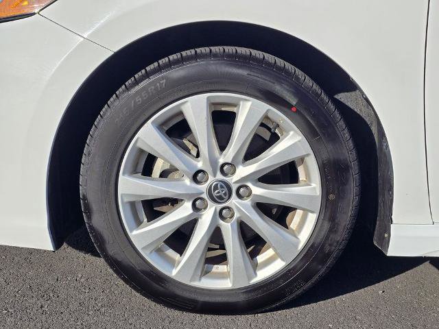 Used 2020 Toyota Camry SE image 8