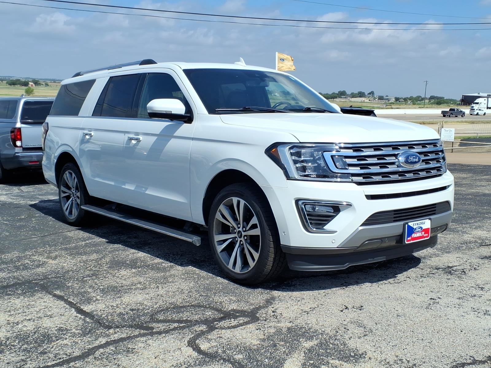 Certified 2021 Ford Expedition Max Limited RWD image 3
