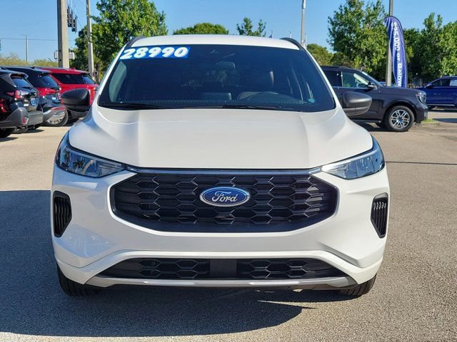 Certified 2024 Ford Escape ST-Line w/ Equipment Group 301A FWD image 6