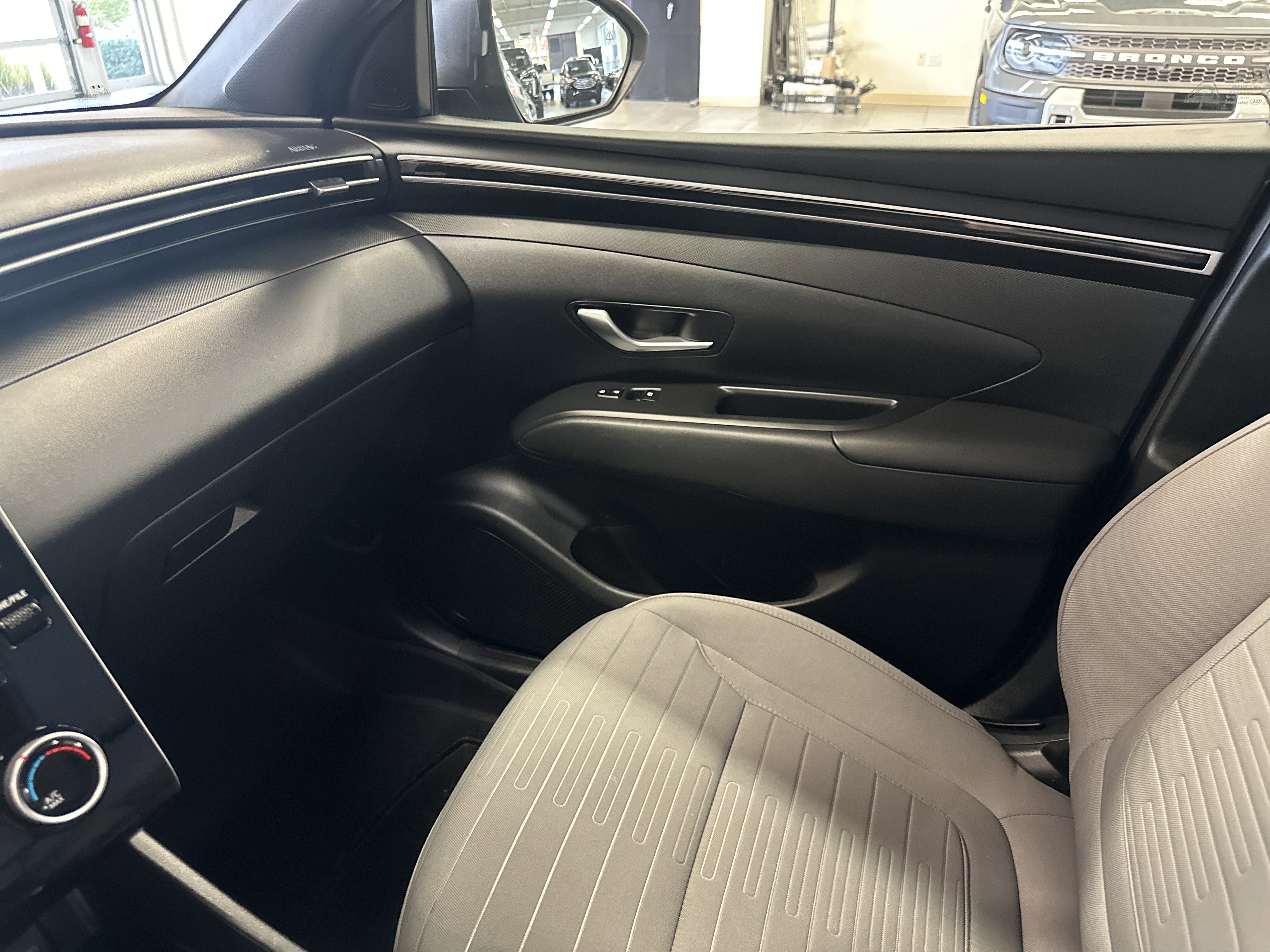 Used 2023 Hyundai Santa Cruz SEL image 23