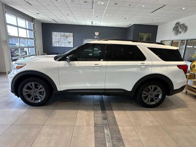 Certified 2022 Ford Explorer XLT w/ Equipment Group 202A AWD/4WD image 6