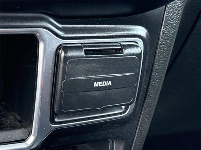 Used 2019 Jeep Wrangler Sport image 38