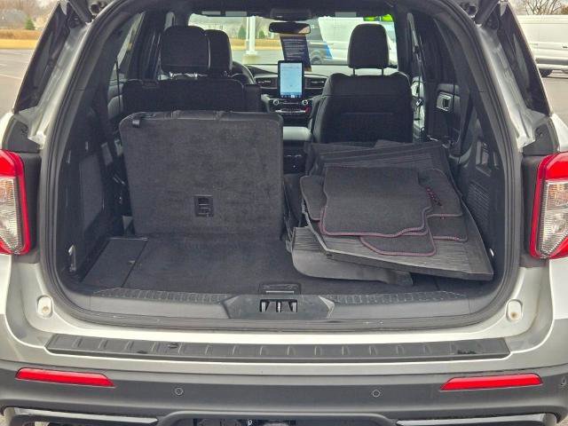 Certified 2024 Ford Explorer ST w/ Equipment Group 401A image 16