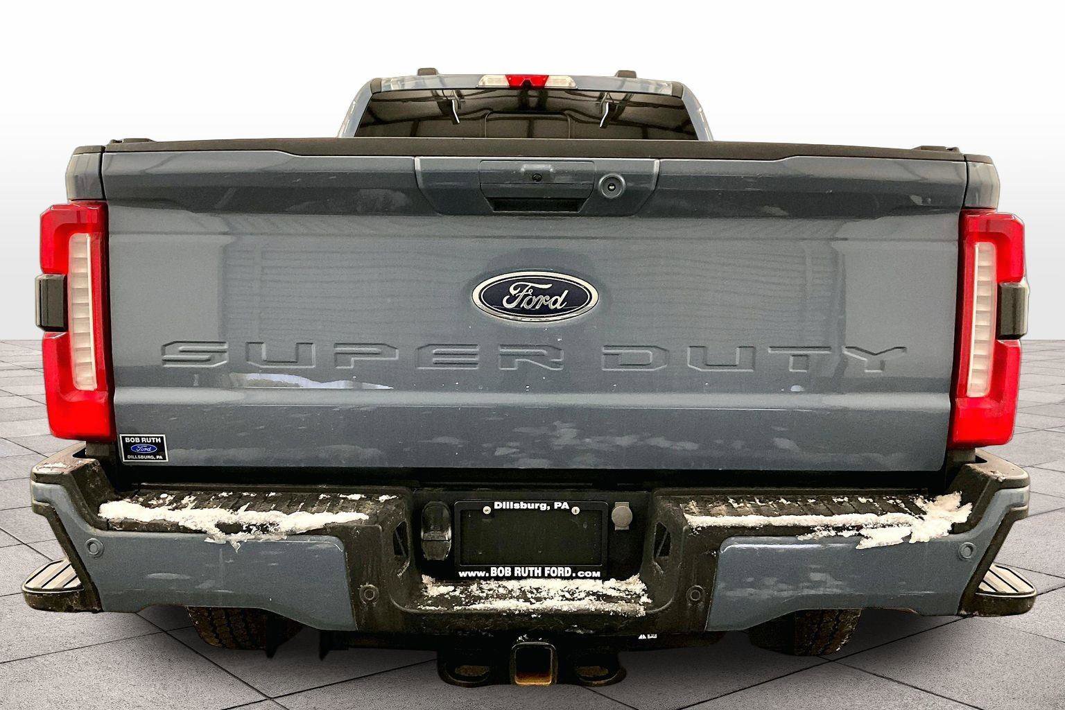 Certified 2023 Ford F250 Lariat w/ Lariat Ultimate Package image 4