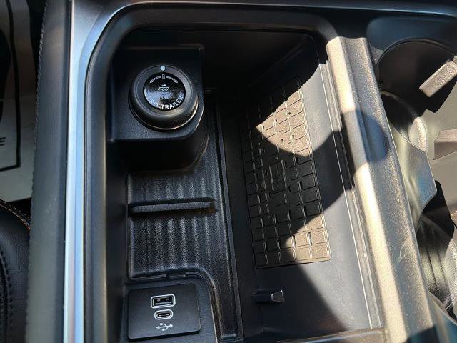 Certified 2025 Ford Expedition Tremor image 38