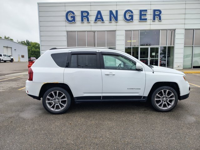 Used 2017 Jeep Compass High Altitude AWD/4WD image 6