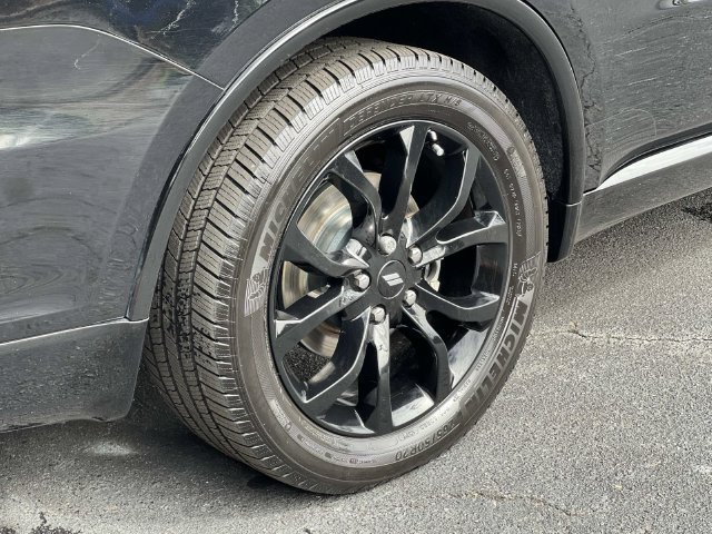 Used 2020 Dodge Durango GT w/ Blacktop Package RWD image 5