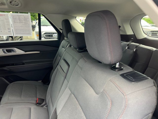 Certified 2025 Ford Explorer Active AWD/4WD image 25