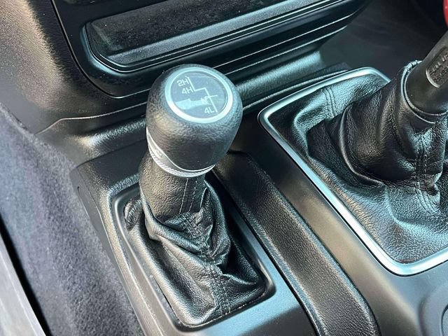 Used 2020 Jeep Wrangler Sport AWD/4WD image 27