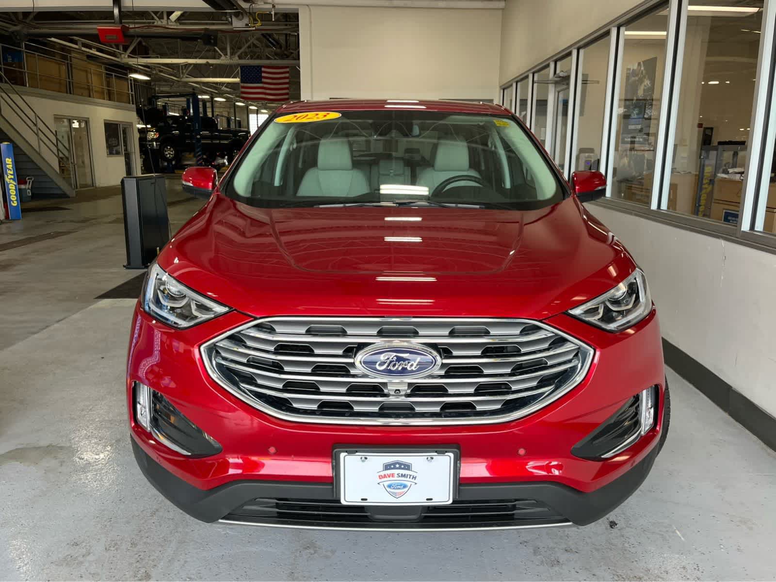 Certified 2023 Ford Edge Titanium w/ Equipment Group 301A AWD/4WD image 3