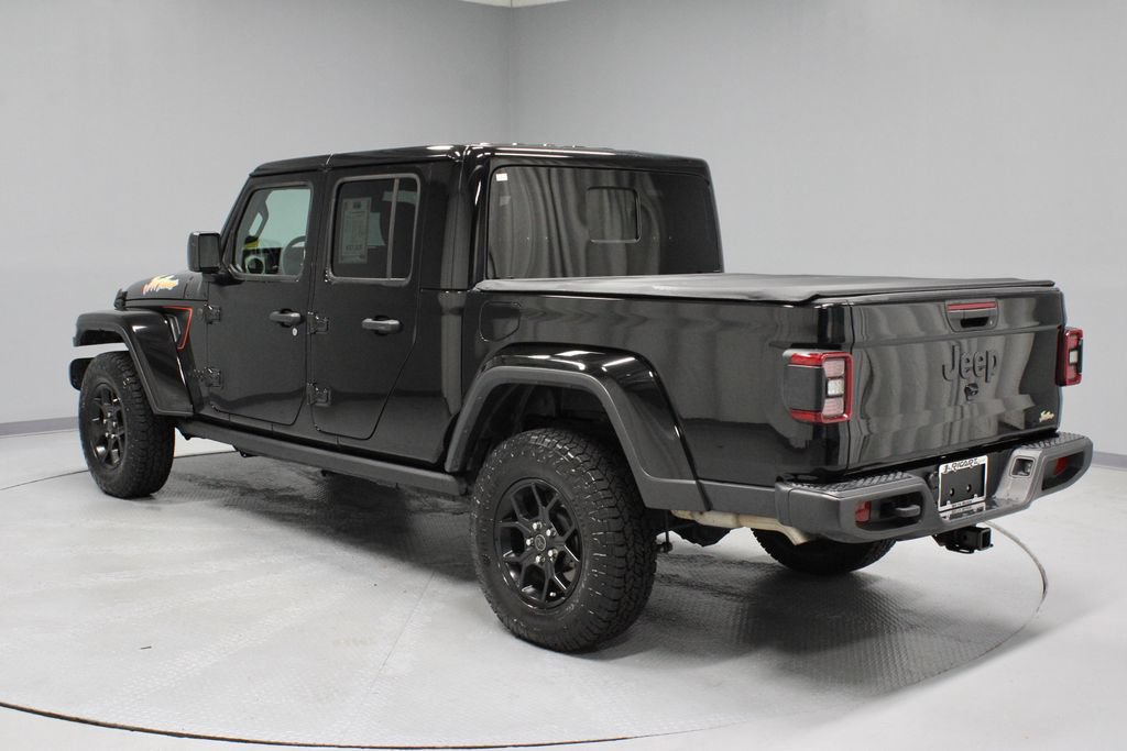 Used 2024 Jeep Gladiator Sport AWD/4WD image 9