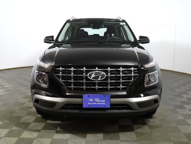 Used 2022 Hyundai Venue SEL image 6