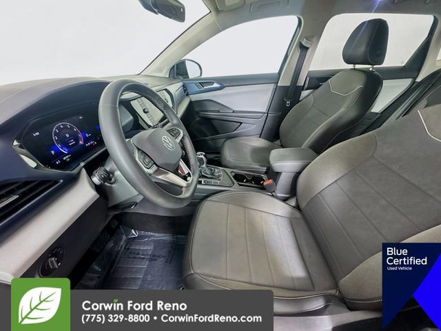 Used 2023 Volkswagen Taos SE w/ Panoramic Sunroof Package image 24