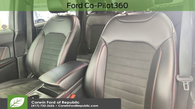 Certified 2024 Ford Edge ST-Line image 12