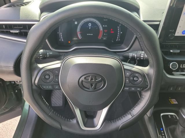 Used 2023 Toyota Corolla Cross XLE AWD/4WD image 23