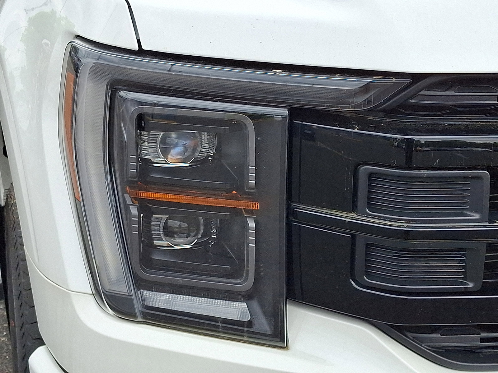 Certified 2022 Ford F150 Platinum w/ Equipment Group 701A High AWD/4WD image 9