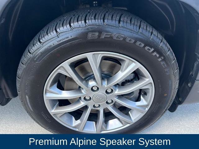 Used 2022 Jeep Cherokee Latitude Lux w/ Sun & Sound Group FWD image 11