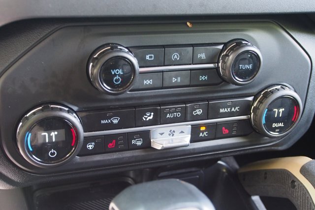 Certified 2025 Ford Bronco Badlands AWD/4WD image 27